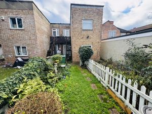 Photo 8- click for photo gallery